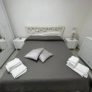 na-ri-lu-santa-chiara.hotels-amalfi.com/